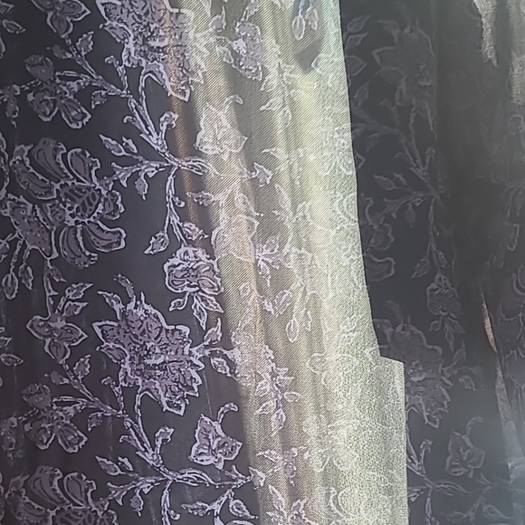 Sheer Black Kimono Robe - Picture 9 of 13